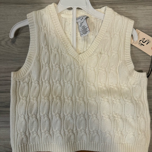 Sincerely Jules Girl two piece sweater vest and faux suede skirt set size 10/12 - Picture 4 of 4